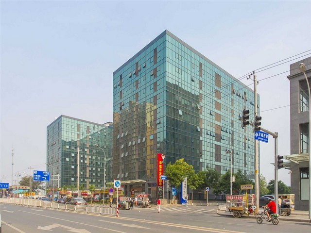 上海化妆品自动装箱机哪家便宜